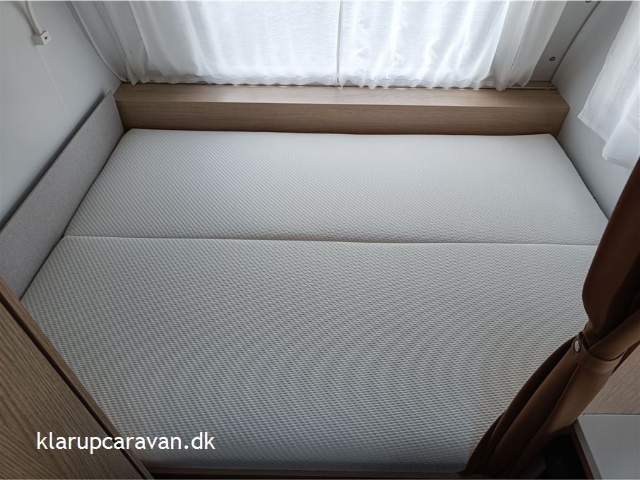 Adria Aviva 400 PS